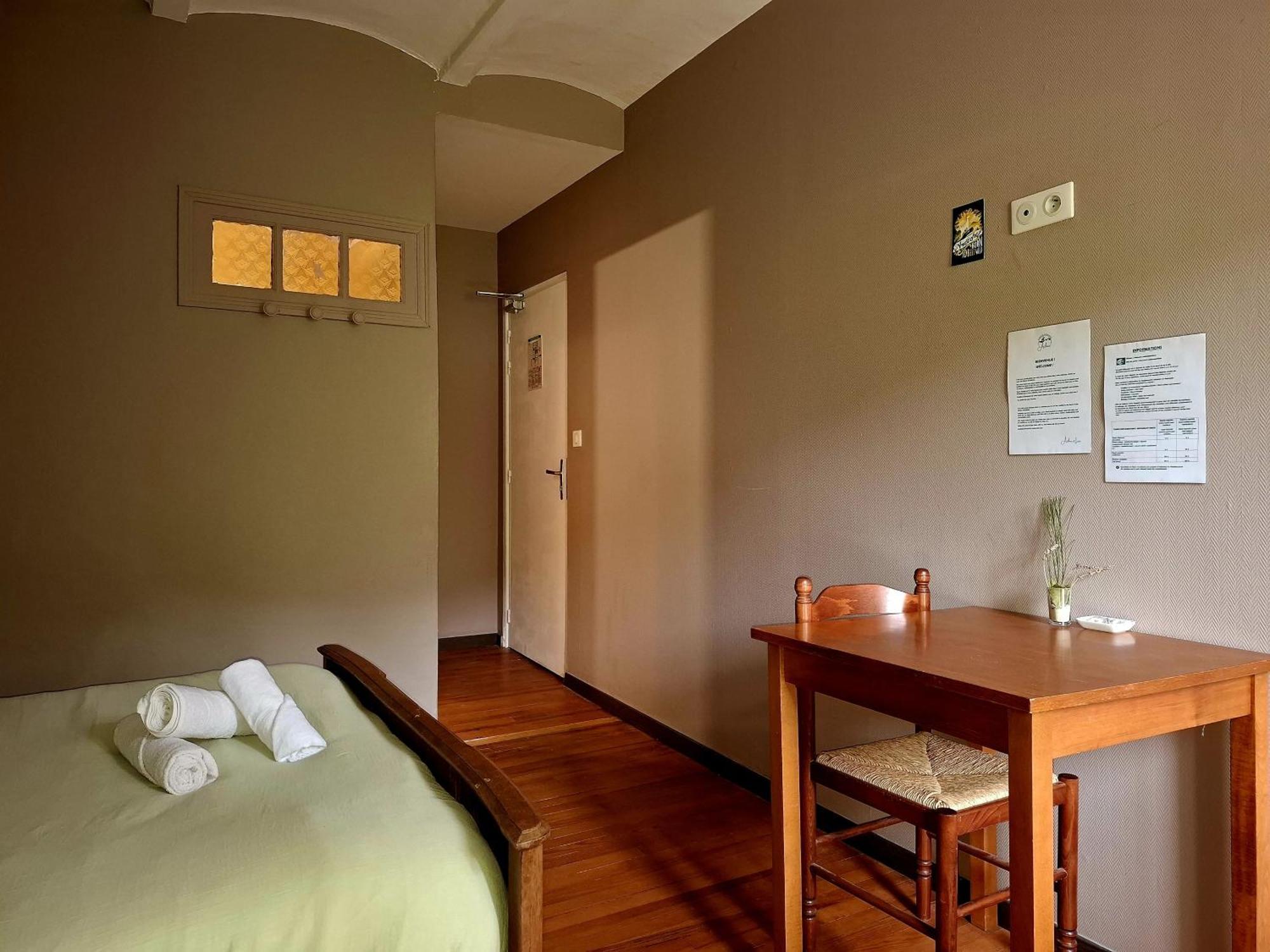 Auberge Arthea Laviolle Szoba fotó